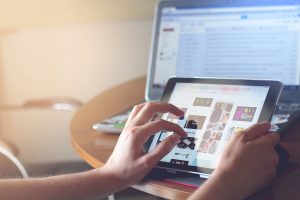 ビッグローブ光のU-NEXTなら2,189円で21万本以上の動画が見放題!
